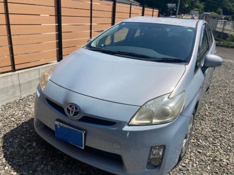 PRIUS-0