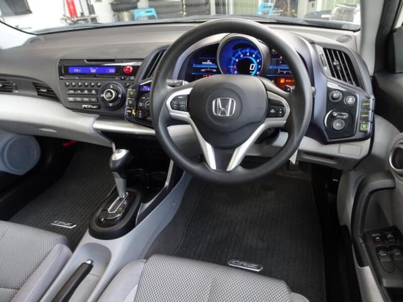 CR-Z