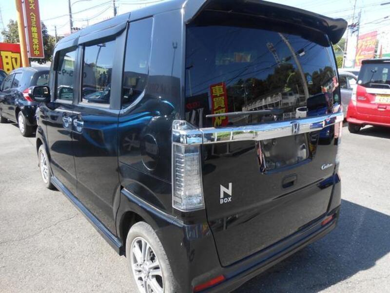 N BOX CUSTOM