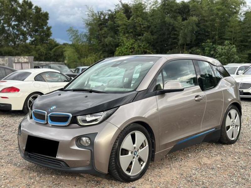 i3