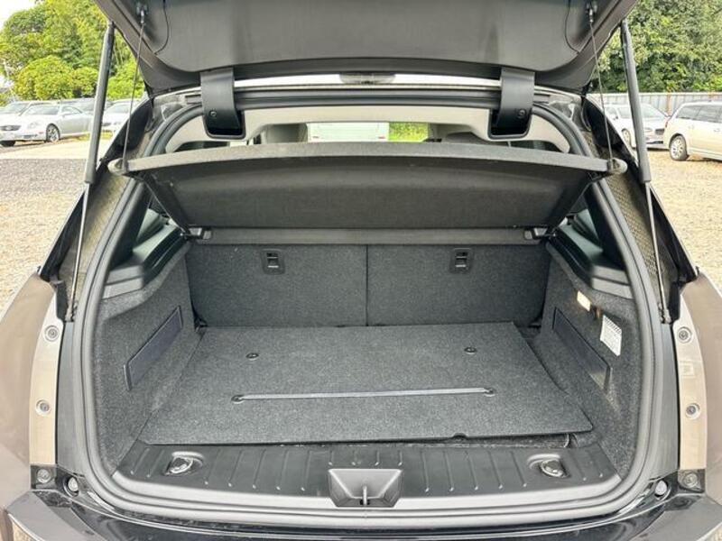 i3