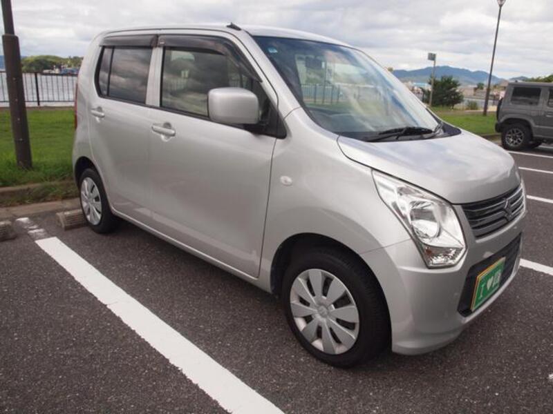 WAGON R