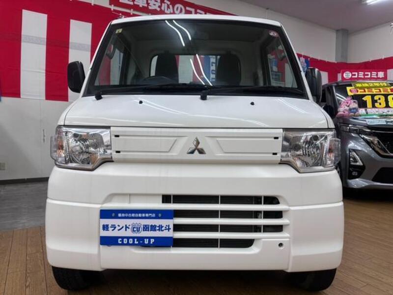 MINICAB TRUCK