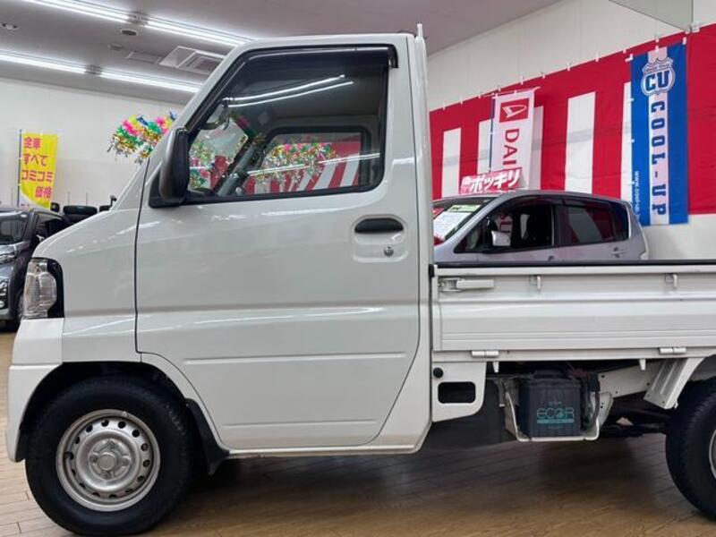 MINICAB TRUCK