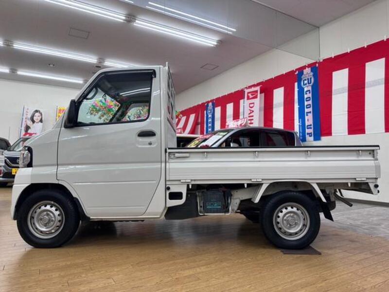MINICAB TRUCK