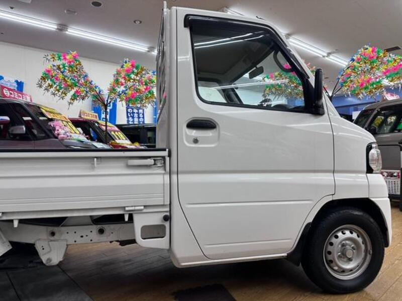 MINICAB TRUCK