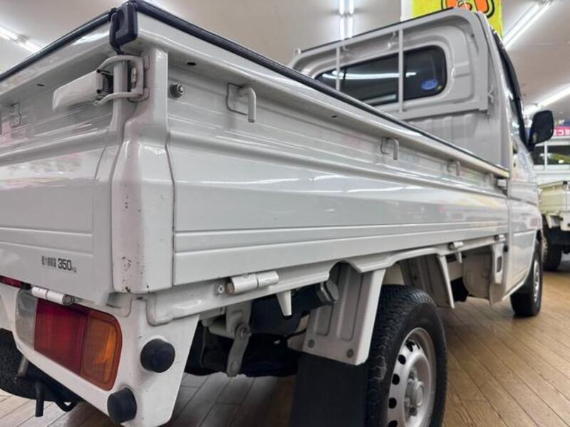 MINICAB TRUCK
