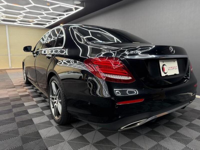 E-CLASS