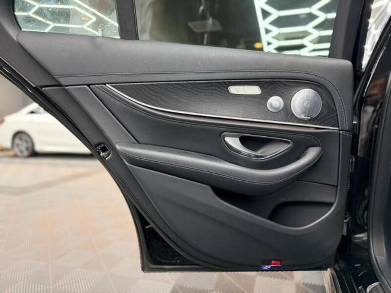 E-CLASS