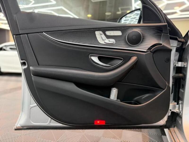 E-CLASS