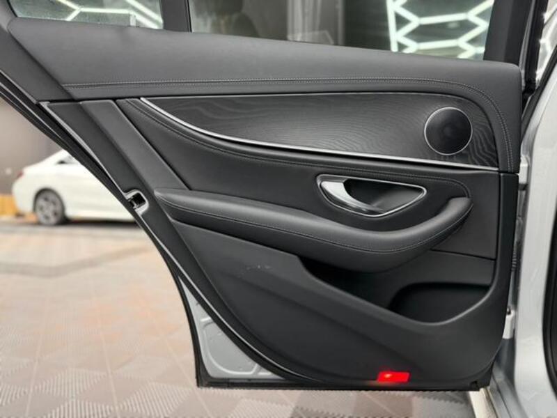 E-CLASS
