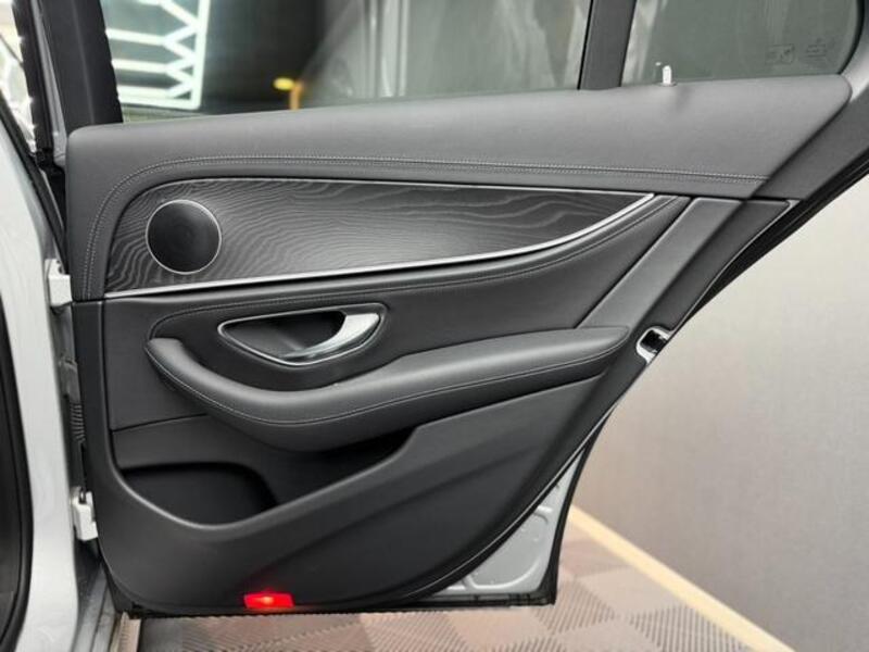 E-CLASS