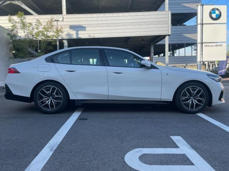 5 SERIES