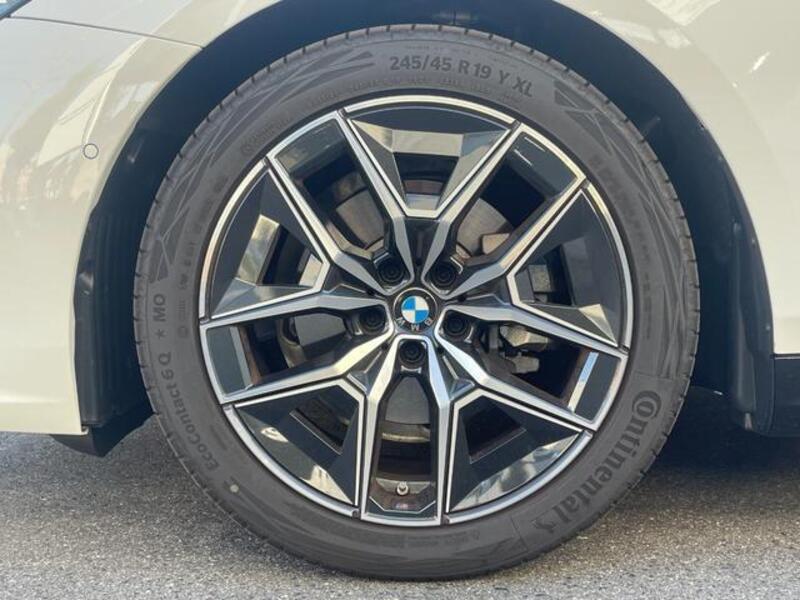5 SERIES