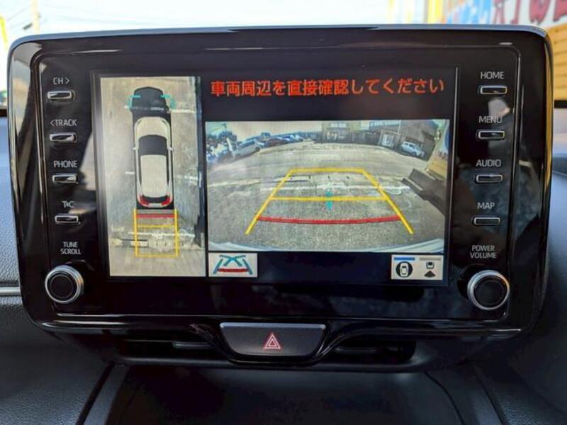 YARIS CROSS