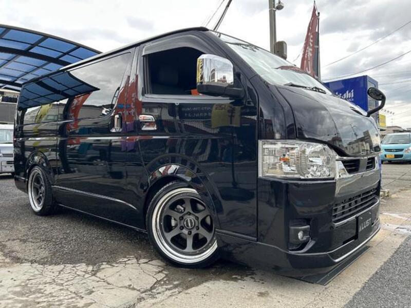 HIACE VAN