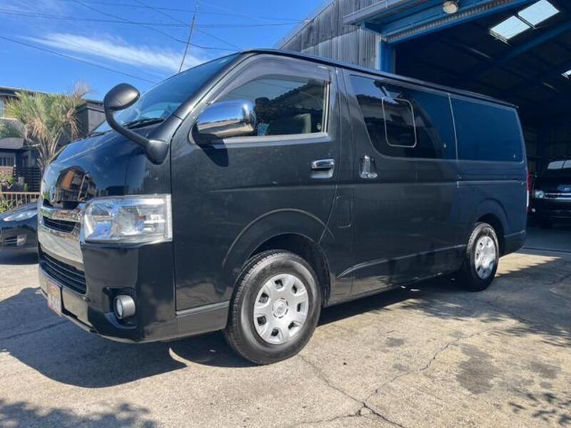 HIACE VAN