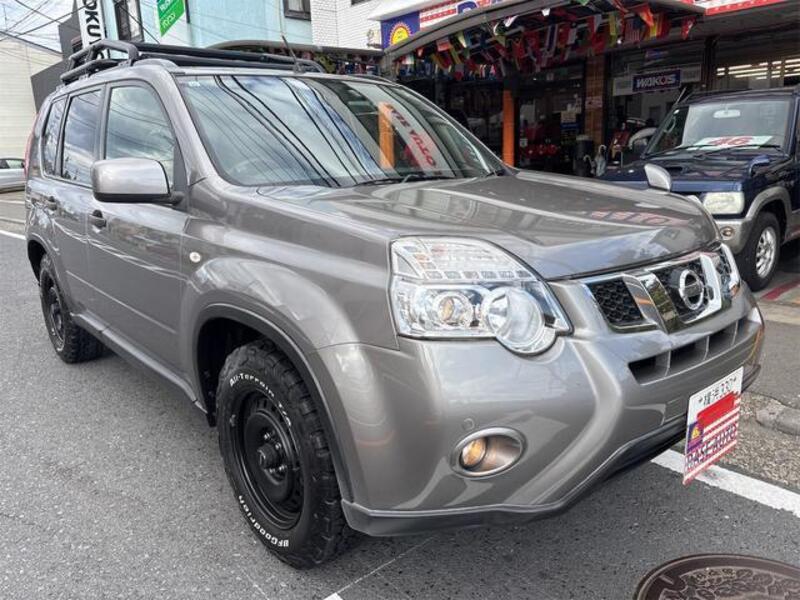 X-TRAIL-0