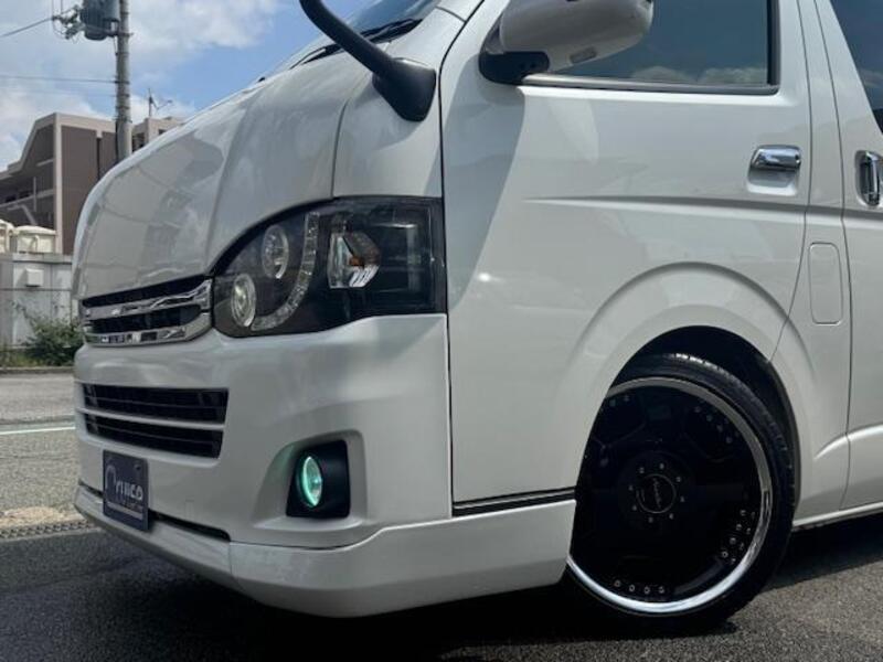 HIACE VAN