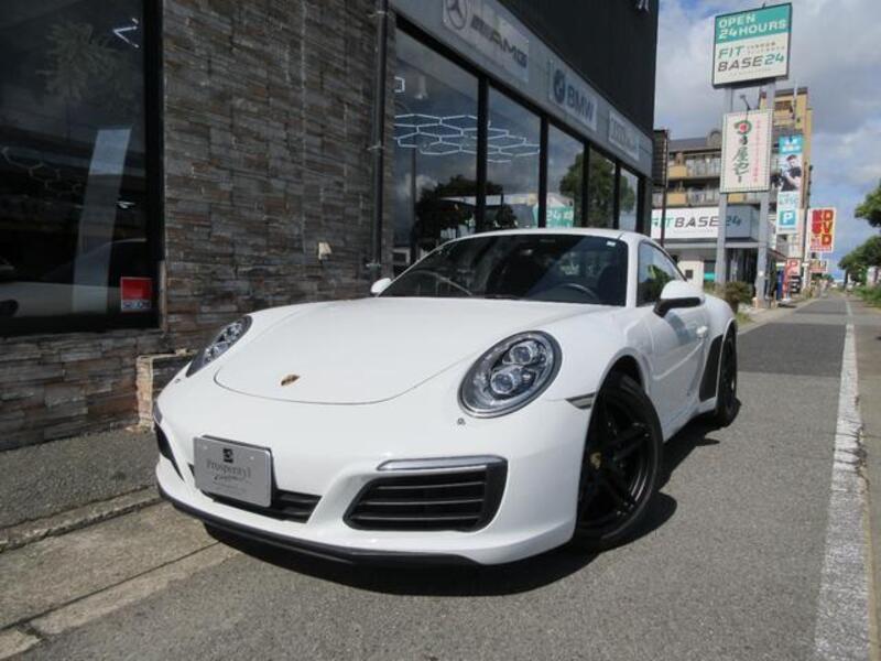 PORSCHE 911