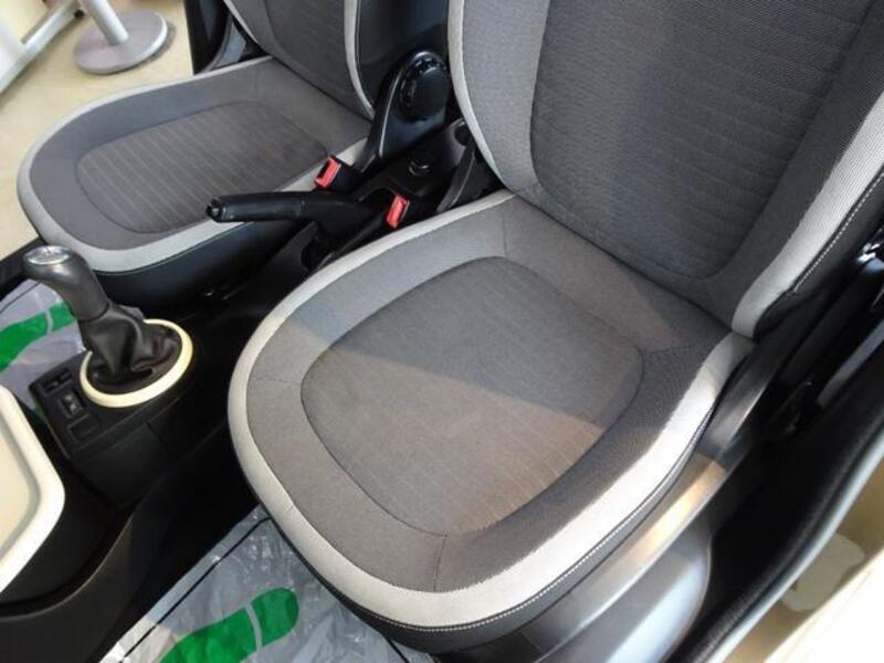 TWINGO