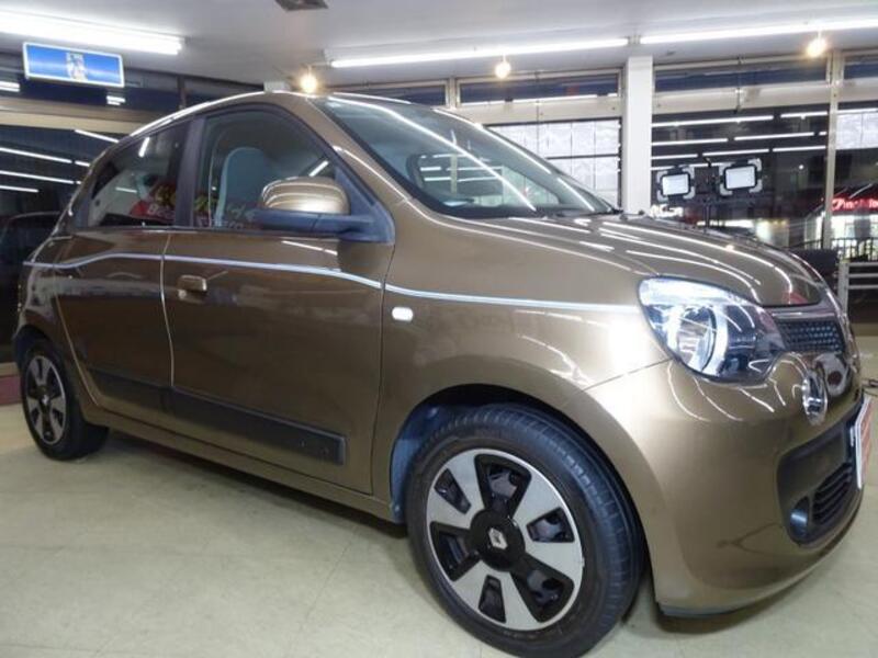 TWINGO