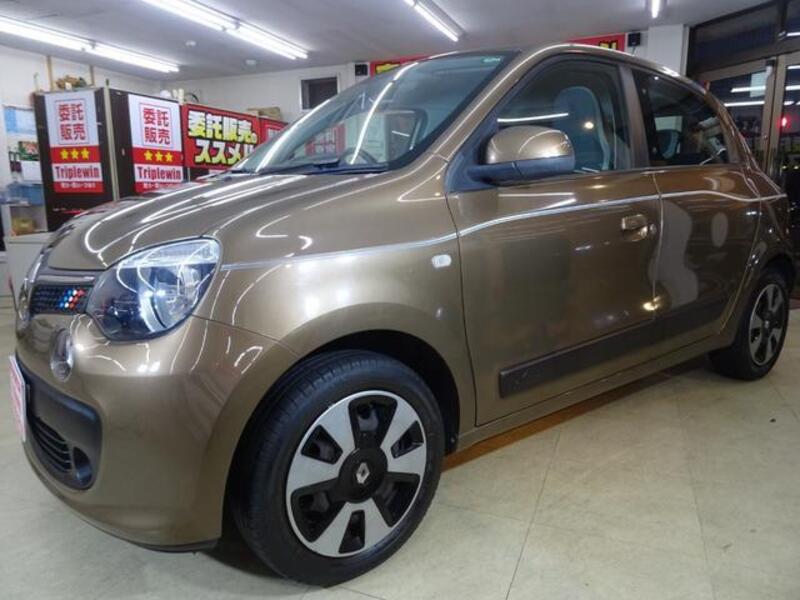 TWINGO