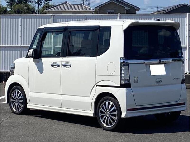 N BOX CUSTOM