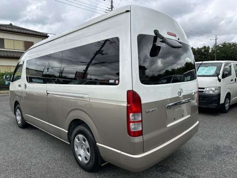 HIACE