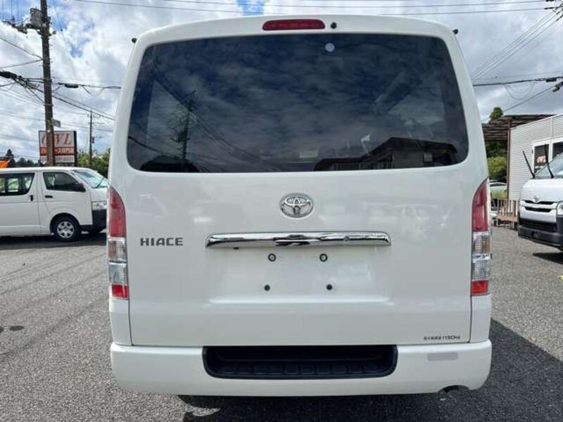 HIACE VAN
