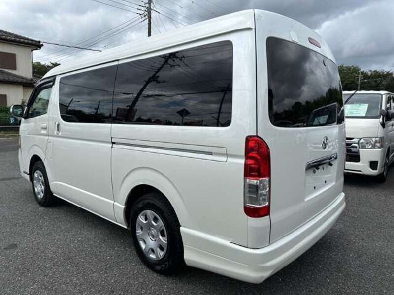 HIACE