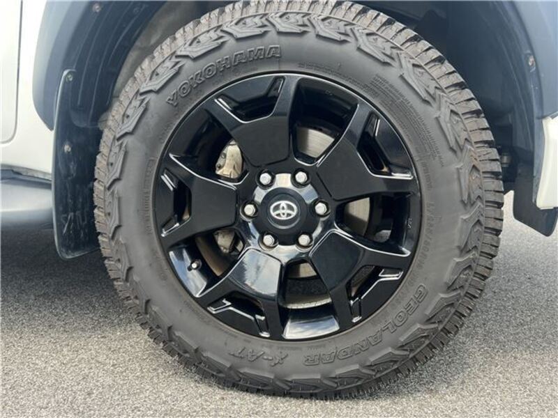 HILUX