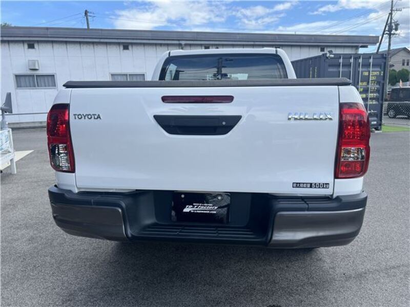 HILUX