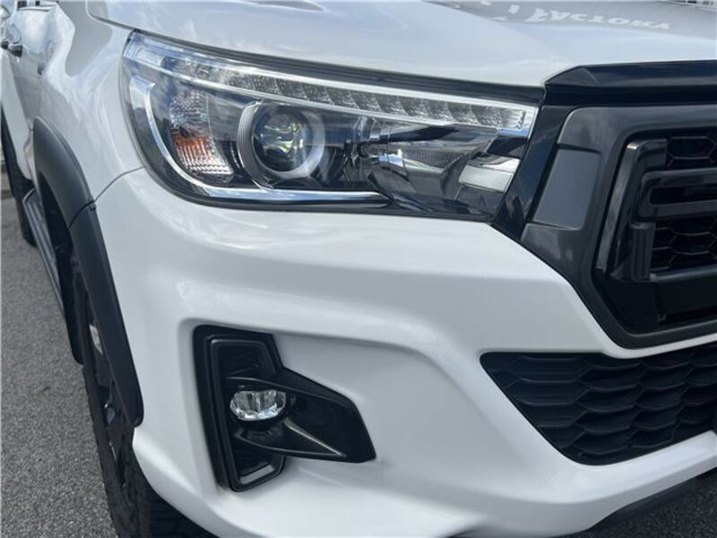 HILUX