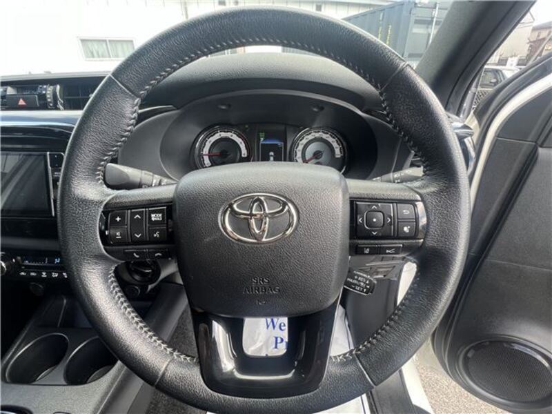 HILUX