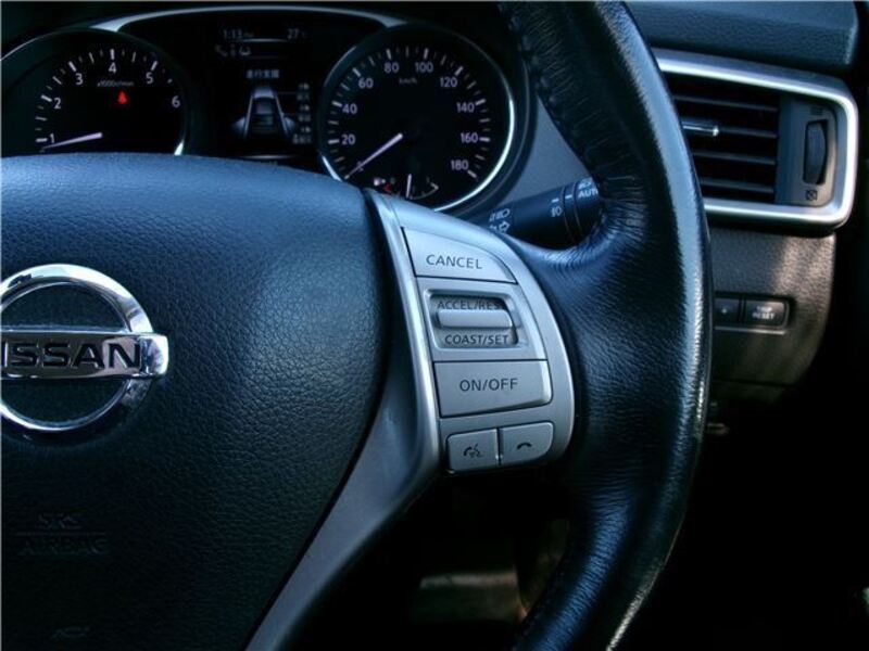 X-TRAIL