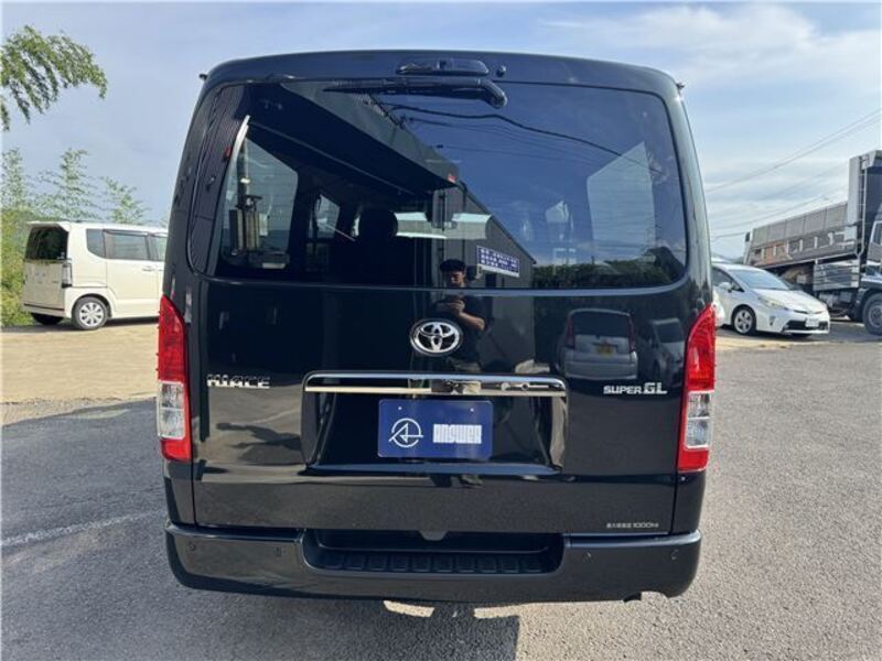 HIACE