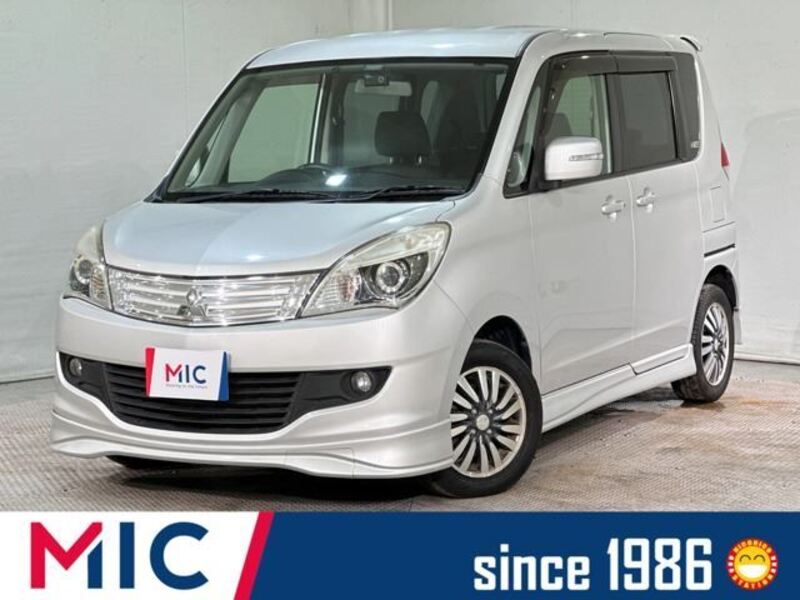 MITSUBISHI DELICA D2