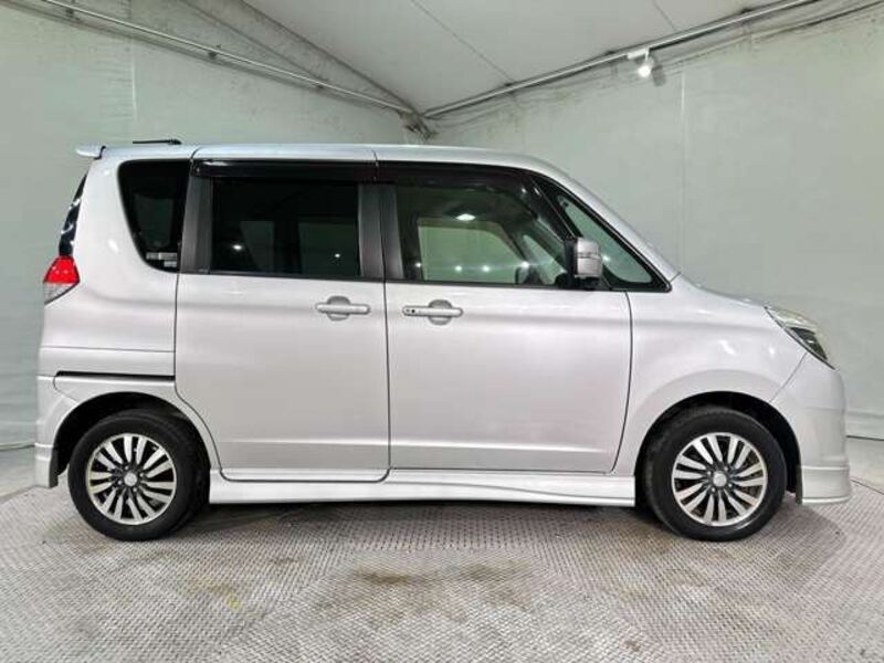 DELICA D2