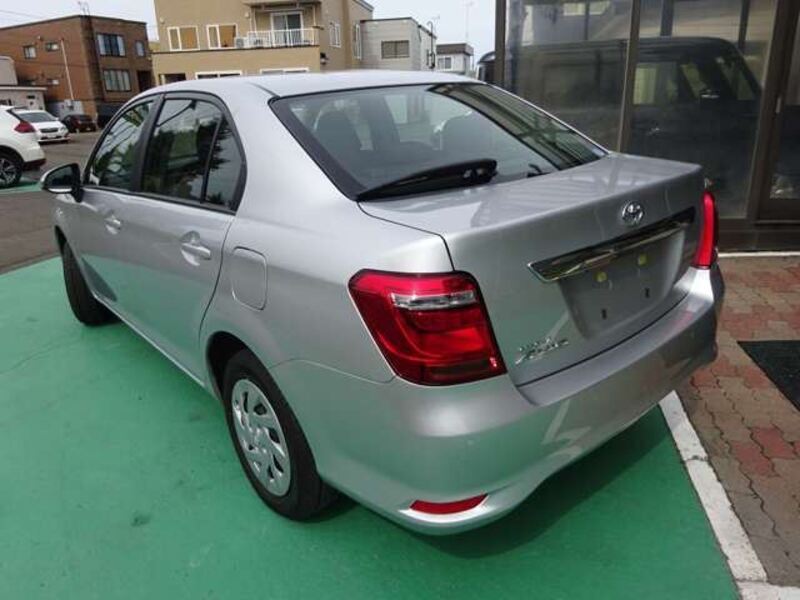 COROLLA AXIO