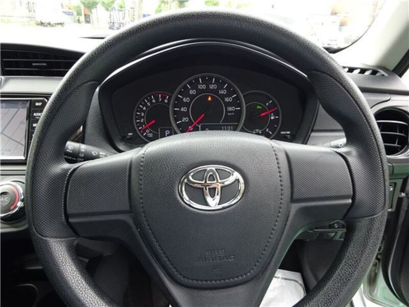 COROLLA AXIO