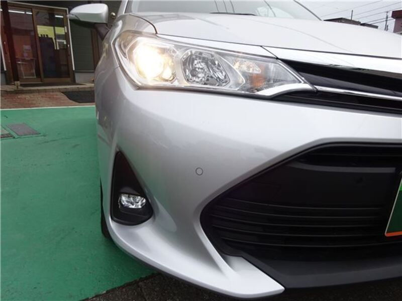 COROLLA AXIO