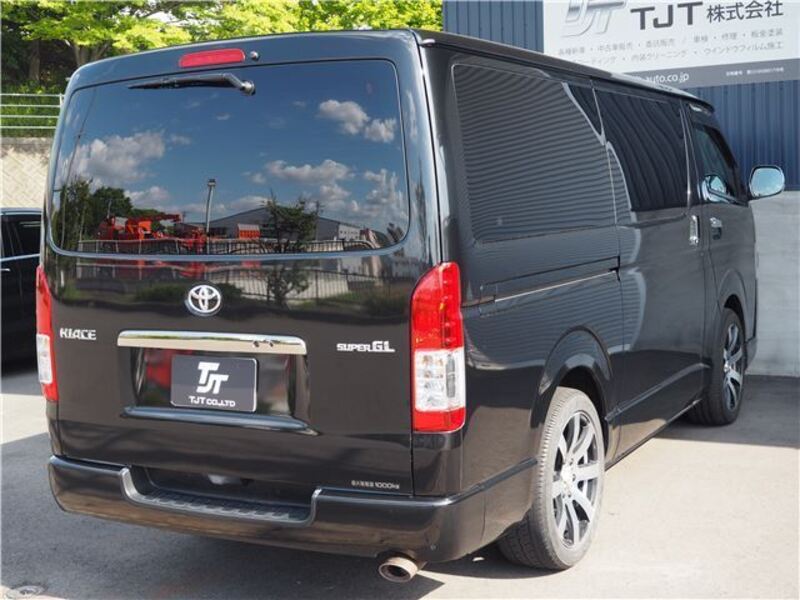 HIACE VAN