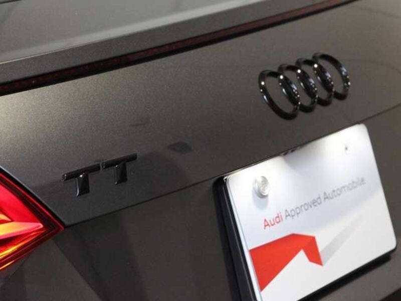 TT