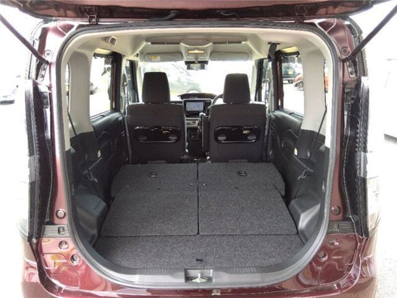 DELICA D2