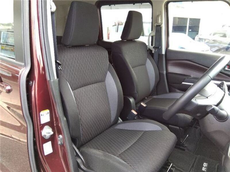 DELICA D2