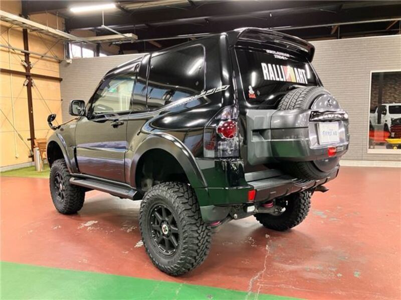 PAJERO