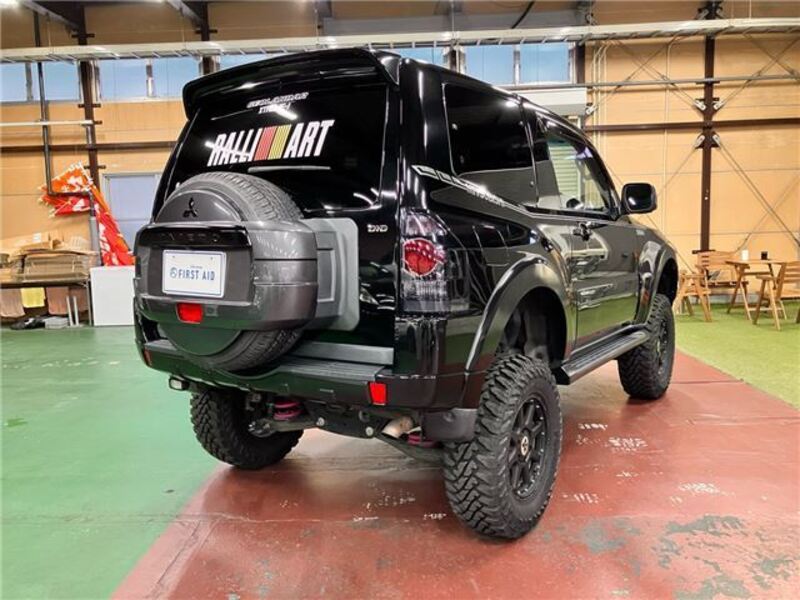 PAJERO