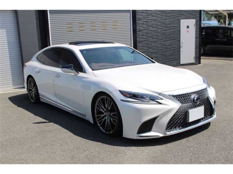 LEXUS LS