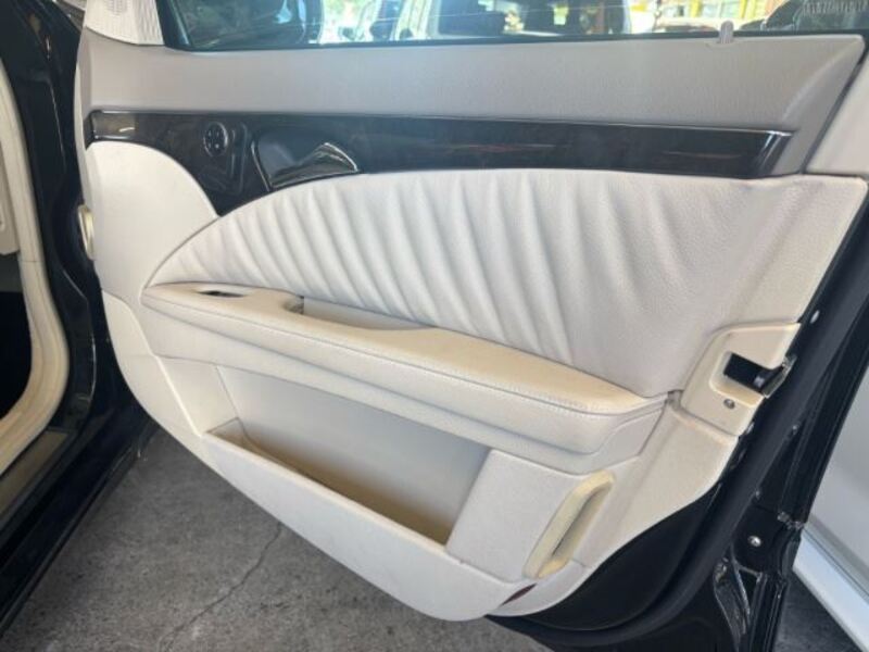E-CLASS